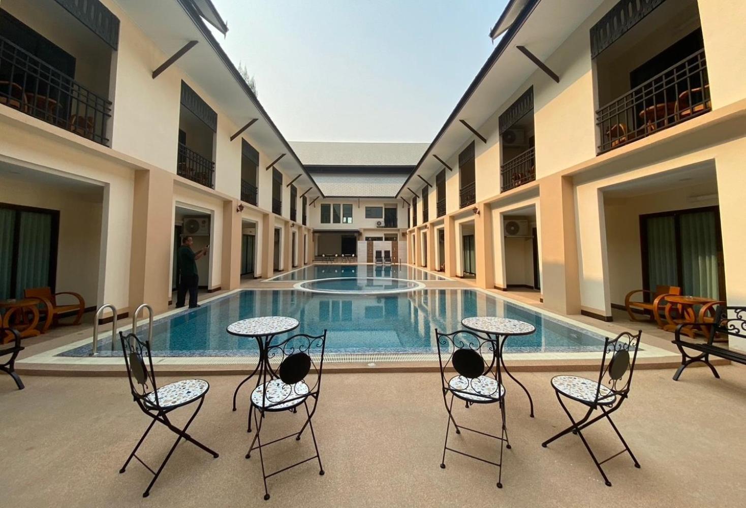 Peacock De Pai Hotel Exterior photo
