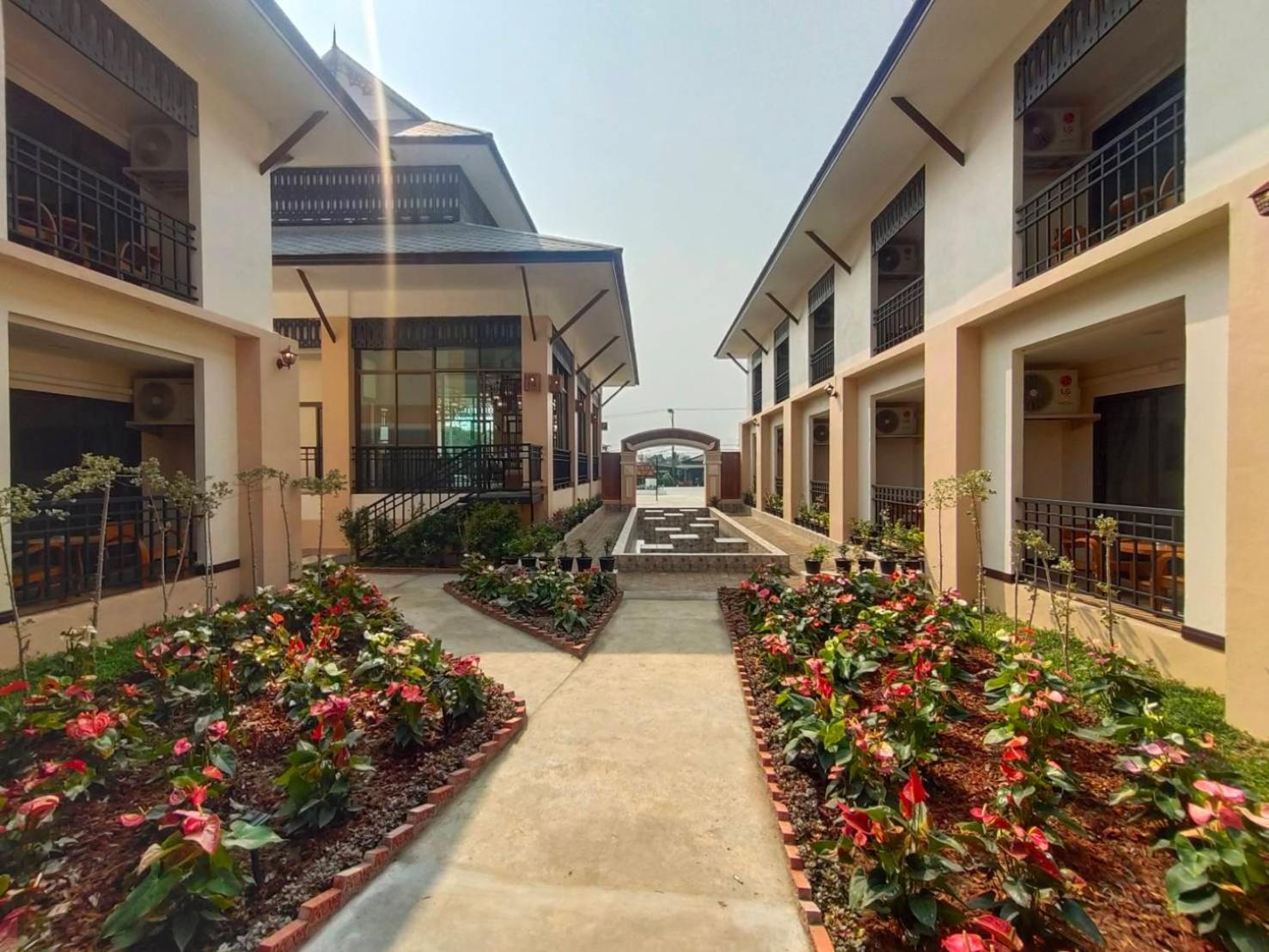 Peacock De Pai Hotel Exterior photo